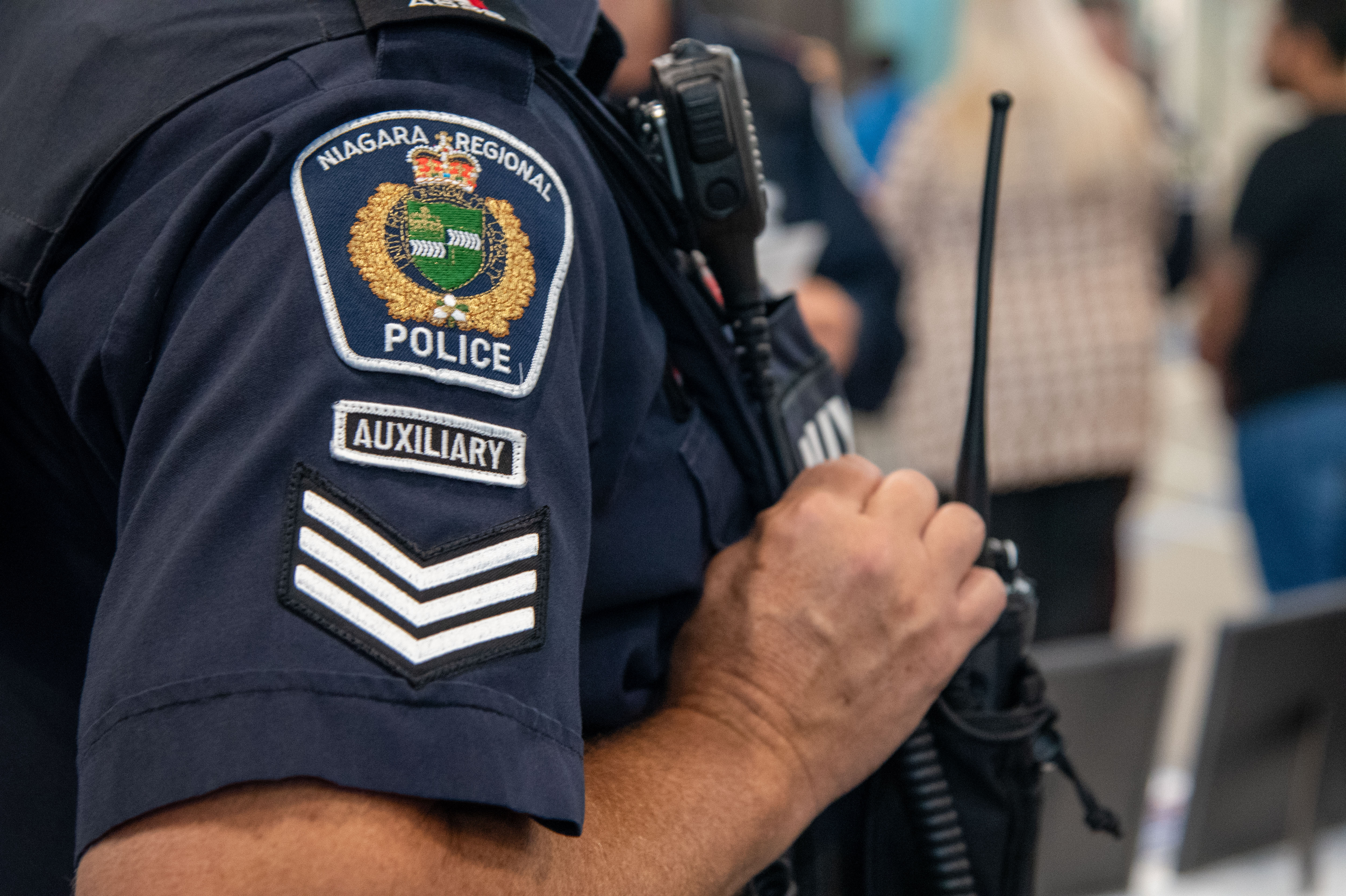 Shoulder flash of an auxiliary officer